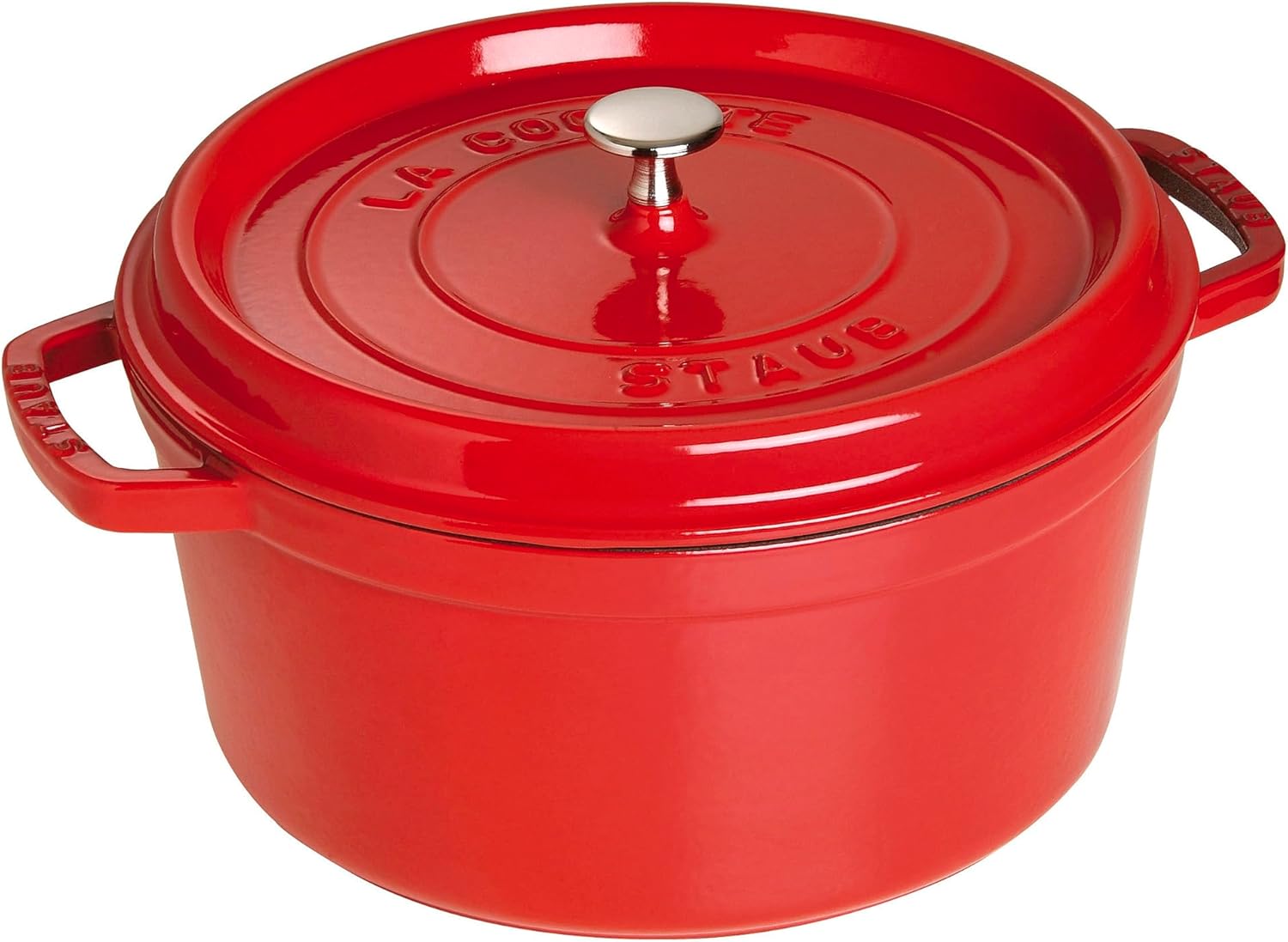 Staub cocotte in signature dark enamel